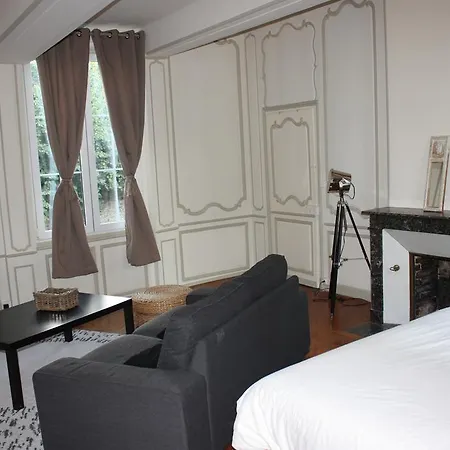 게스트하우스 La Cour Normande